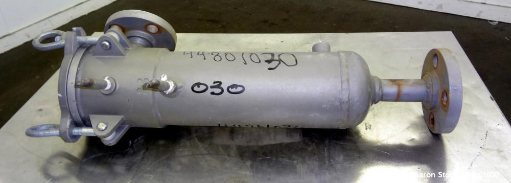 Used Nowata Filtration W4 Series Liquid Bag Filter Housing, Model W4UN12N30, 316 Stainless Steel. Flow rates to 50 gallons per minute, surface area 1 square foot, volume 130 cubic inches. Approximate...