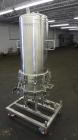 Used Cuno Zeta Plus Cartridge Filter Housing, Model 16ZPB4, 316 Stainless Steel. Approximately 138.8 square feet media area, requires filter cartridges. Quick release clamp design chamber rated 150 p...
