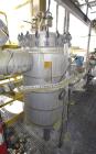Used Parker Fulflo Multiple Bag SB Filter Vessel, Model 36429-4LSB92-6FK1, 304 Stainless Steel. Approximate maximum flow 1440 gallons per minute. Appproximate 32