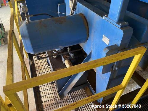 Netszch Model 1200-84/105 100 cu ft. Poly plate and frame press.