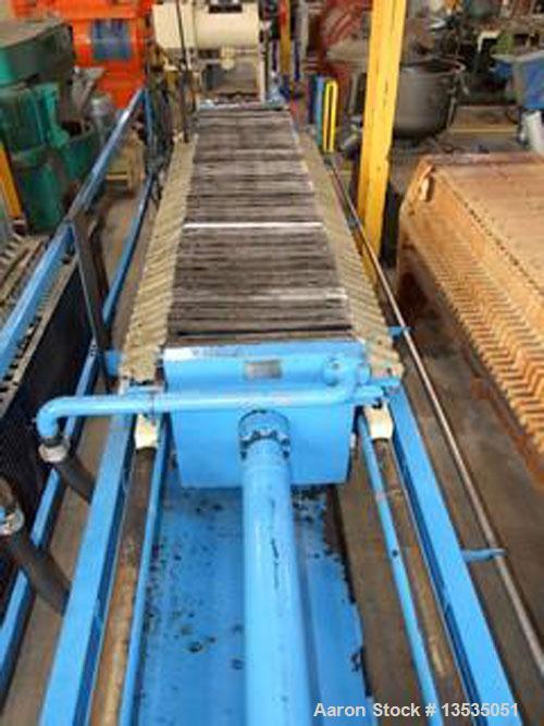 Used Choquenet HP 800 Filter Press.  Maximum capacity for cake thickness 2" (50 mm), 28.8 cubic feet (818 liters).  Comprised of polypropylene trays 31" x 31" (800 x 800 mm).  Surface 37.2 m2.  Press...