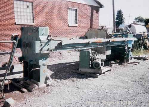 USED: Edwards & Jones filter press, 1000 mm, non-gasketed, 29 cu ft expandable to 36 cu ft, 225 psi. Has plate shifter, core blow. Mfg 1983. 35 expandable to 44 chambers. Electric screw closure.