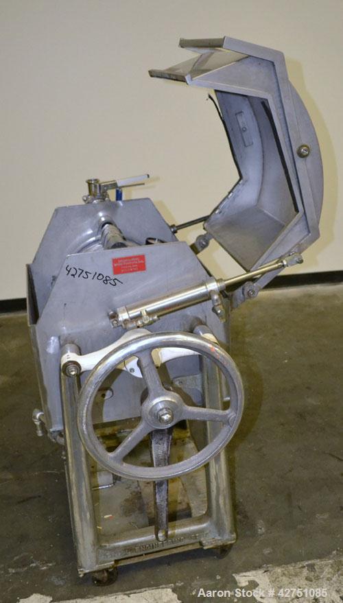 Used Ertel Plate & Frame Filter Press, Model EW-1158-304C-9A-55, 12" Diameter, 316 Stainless Steel. (5) Plates, (4) Frames, 3/8" thick. (1) Head, (1) tail. Manual closure. Approximate (0.065) cubic f...