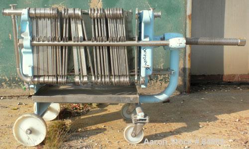 Used Filtrox-Werk Plate And Frame Polishing Press, 304 Stainless Steel. (16) stainless steel plates 15-1/2" (400 mm) x 15-1/2" (400 mm), 1 head, 1 tail and (6) stainless steel frames 15-1/2" (400 mm)...