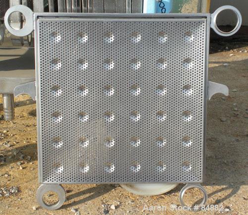 Used Filtrox-Werk Plate And Frame Polishing Press, 304 Stainless Steel. (16) stainless steel plates 15-1/2" (400 mm) x 15-1/2" (400 mm), 1 head, 1 tail and (6) stainless steel frames 15-1/2" (400 mm)...