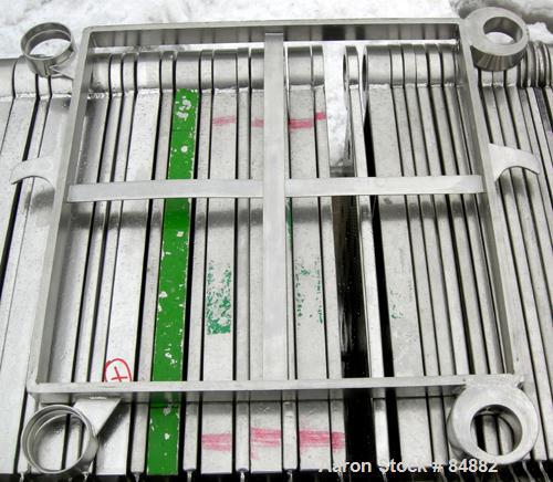 Used Filtrox-Werk Plate And Frame Polishing Press, 304 Stainless Steel. (16) stainless steel plates 15-1/2" (400 mm) x 15-1/2" (400 mm), 1 head, 1 tail and (6) stainless steel frames 15-1/2" (400 mm)...