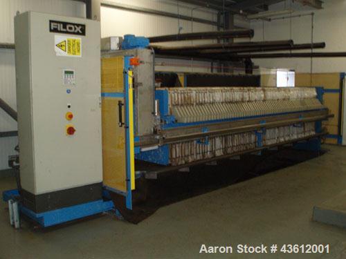 Used Sidebar Filox 74 Chamber Filter Press, skid mounted.  3.3' x 3.3' (1000 x 1000 mm) plastic plates.  Maximum feed / filter pressure 232 psi (16 bar).  Filter area approximately 1292 square feet. ...