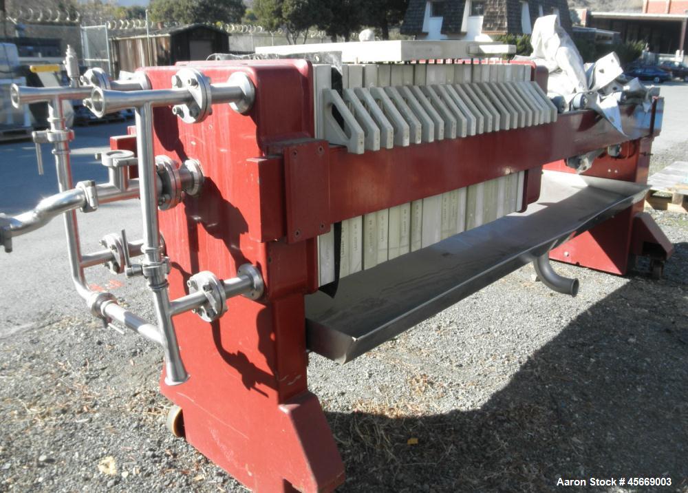 Used JWI Filter Press, includes (20) 24" x 24" (630mm) recessed polypropylene