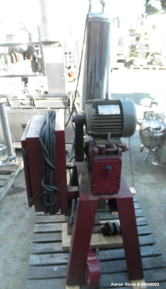 Used JWI Filter Press, includes (20) 24" x 24" (630mm) recessed polypropylene