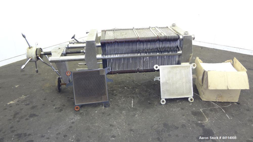 Used Seitz Werke Polishing Press, Type 40/60. Has (57) 15" X 15" plastic Plates, (1) head, (1) tail that are stainless steel. Approximate (90.48) square feet filter area. (4) corner feed, and dischar...