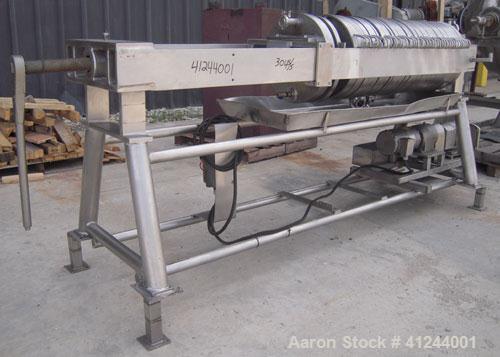 Used Star Systems Plate And Frame Polishing Press, Model 30-18A-SP-SH-SS, 304 Stainless Steel. (16) 18" Diameter x 1" thick plates and (21) 18" diameter x 1-1/2" thick frames. Approximate 47.28 squar...