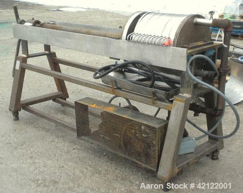 Used Star Systems Polishing Press, Model 12SS4-818-TIHO, Model Number 12-18B/1P, 304 Stainless Steel. (6) 18" diameter plates, (5) 2" thick frames. Approximate (.36) cubic feet cake capacity, approxi...