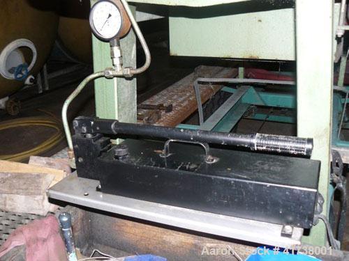 Used Mobile Strassburger Yeast Filter, carbon steel frame with NW50 connection. With plastic plates and overhand clothes. 60 chambers 24" x 24" (630 mm x 630 mm) and new hand hydraulic pump. The filt...