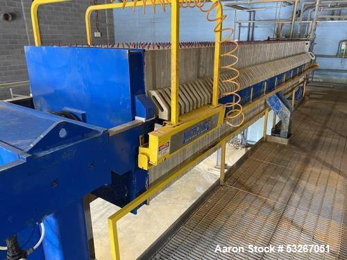 Micronics Model TR120DA08-FS-AO 130 cu ft. poly plate and frame press.