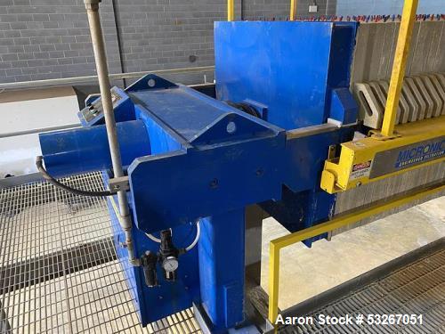 Micronics Model TR120DA08-FS-AO 130 cu ft. poly plate and frame press.
