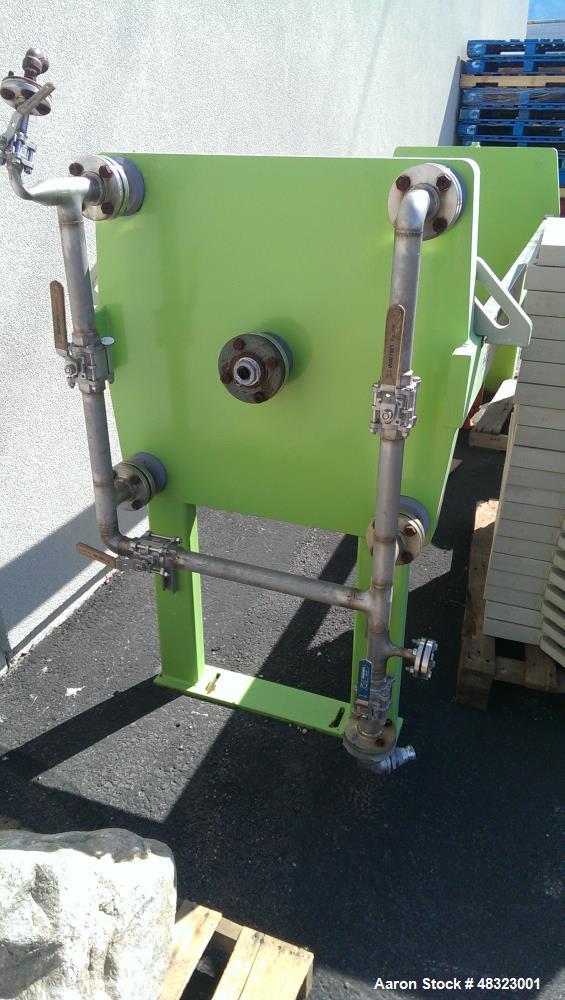 Used U.S. Filter / JWI Filter J Press, Model 800G32-39-20DNLW. (40) 800 mm x 800 mm polypropylene plates. Approximate filter area 415 square feet, approximate 20 cubic feet cake capacity. Maximum inl...