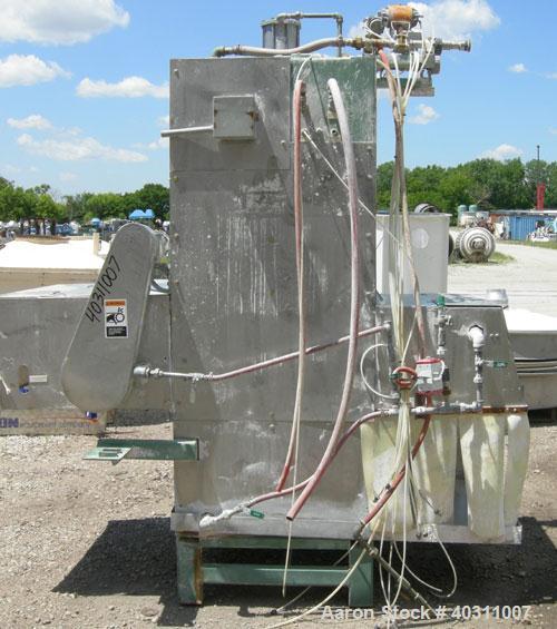 Used Oberlin Automatic Pressure Filter, model OPF-4, stainless steel and carbon steel construction. 4 square feet filter area. 28'' wide x 60'' long belt. Approximate press area 25'' x 29''. Bottom d...