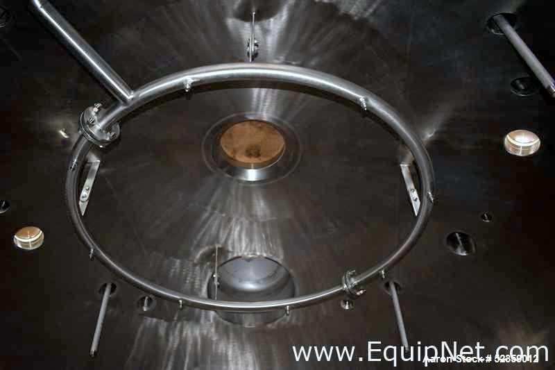 Used 3V Tech SPA Filtro 1000 FPP/FF Filter Agitated Nutsche Filter. 316 Stainless Steel. Capacity 10,946.99 square feet. Internal rated 50 psi / FV at 212 degrees F. 10.17 Square meter filtering area...