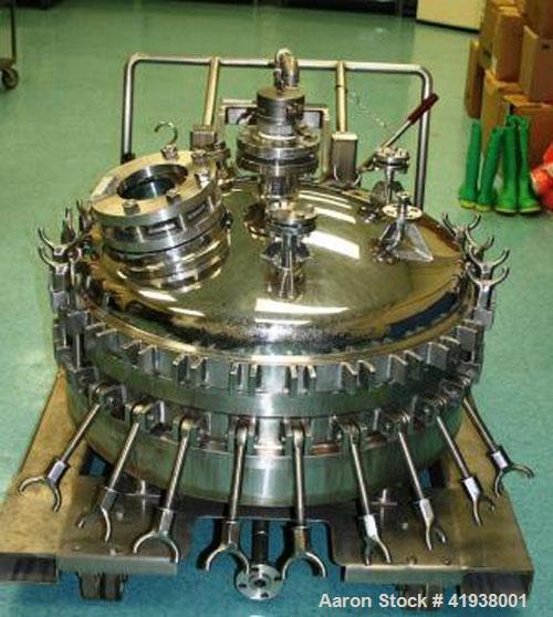 Used Northland Stainless Pressure Nutsche Filter, 0.6 square meter, Hastelloy C-276. 36" diameter x 6" straight side, bolt on removable top, dish bottom. Internal rated 150 psi and full vacuum at 350...
