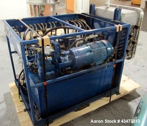 Used Rosenmund Filter Dryer, 0.6 Square Meter, 316L Stainless Steel. Internal rated 50 psi & Full Vacuum at 350 degrees F, 304 stainless steel jacket rated 90 psi & Full Vacuum at 350 degrees F. Side...