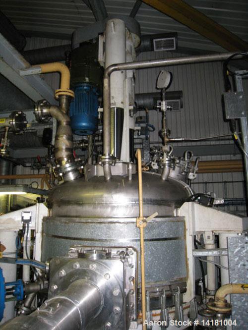 Used Rosenmund Nutsche Filter Dryer, 1.6 sq m (17 sq feet), built 1989, Model RSD. Material of contruction 316L stainless steel, 3992mm (11') total height, 1500mm (5') diameter, side discharge, 7.5 k...