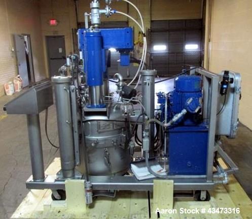 Used Rosenmund Filter Dryer, 0.3 Square Meter. 316L Stainless steel construction, internal rated 50 psi & Full Vacuum at 350 degrees F. 304 Stainless steel jacket rated 90 psi & Full Vacuum at 350 de...