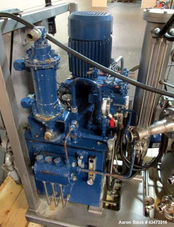 Used Rosenmund Filter Dryer, 0.3 Square Meter. 316L Stainless steel construction, internal rated 50 psi & Full Vacuum at 350 degrees F. 304 Stainless steel jacket rated 90 psi & Full Vacuum at 350 de...