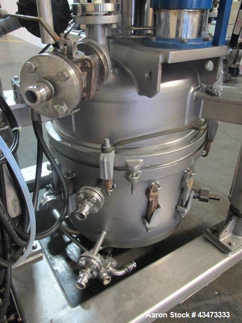 Used Rosenmund Filter Dryer, 0.25 Square Meter, Hastelloy C22. Internal rated 50 psi & Full Vacuum at 350 degrees F. 304 Stainless steel jacket rated 90 psi & Full Vacuum at 350 degrees F. Manual dis...