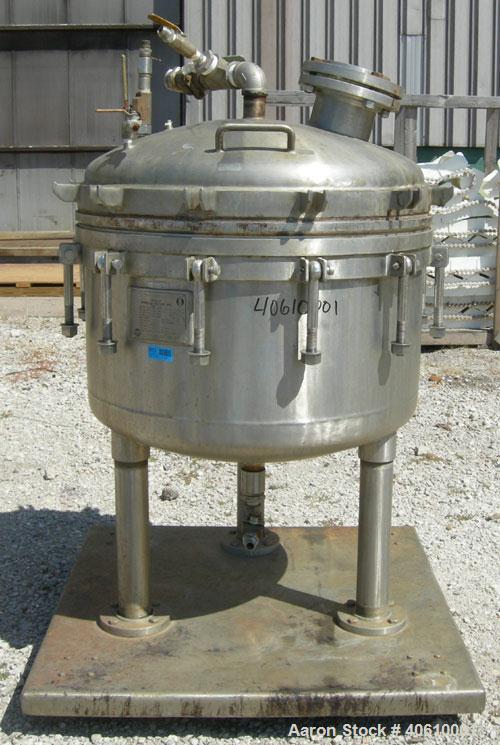 Used- Sparkler manual Nutsche filter, model 36", 316 stainless steel. Vessel 36" diameter x 19" deep, dished clamp on top, d...