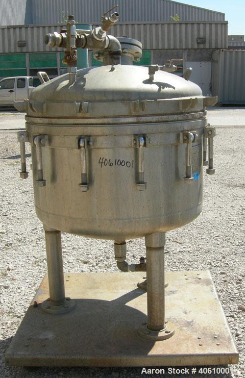 Used Sparkler manual Nutsche filter, model 36", 316 stainless steel. Vessel 36" diameter x 19" deep, dished clamp on top, dished bottom, rated 60 psi at 350 deg F. Removable inner chamber with bottom...