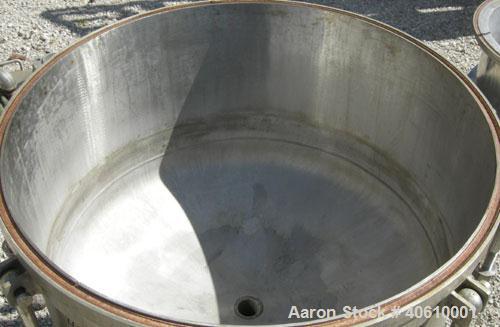 Used Sparkler manual Nutsche filter, model 36", 316 stainless steel. Vessel 36" diameter x 19" deep, dished clamp on top, dished bottom, rated 60 psi at 350 deg F. Removable inner chamber with bottom...