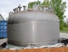 Used 3V Tech SPA Filtro 1000 FPP/FF Filter Agitated Nutsche Filter. 316 Stainless Steel. Capacity 10,946.99 square feet. Internal rated 50 psi / FV at 212 degrees F. 10.17 Square meter filtering area...