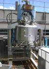Used Rosenmund Model RSD-0.4-964-98 Hastelloy C22 Nutsche Filter Dryer. Unit has welded dished top and clamped flat bottom mobile filter plate. Internal rated 420 litre capacity, 6 bar/full vacuum de...