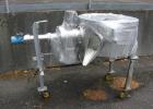 Used Rosenmund Model RSD-0.4-964-98 Hastelloy C22 Nutsche Filter Dryer. Unit has welded dished top and clamped flat bottom mobile filter plate. Internal rated 420 litre capacity, 6 bar/full vacuum de...