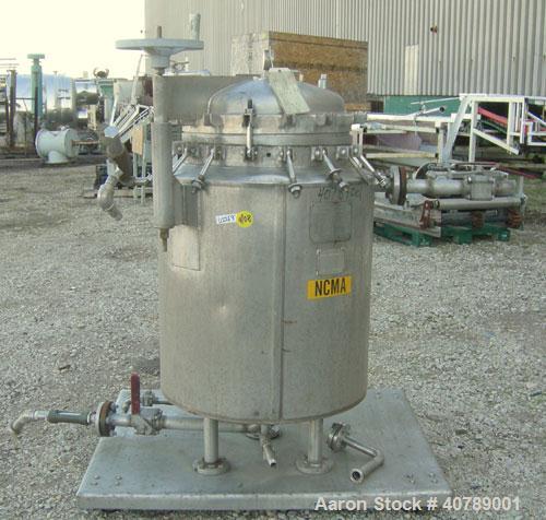 Used Sparkler Filters Inc Horizontal Plate Filter, Model 18-D-10SP, 316 Stainless Steel. Approximate 16.01 square foot filter area, 1.91 cubic foot cake capacity, rated 16 gpm per square foot filter ...