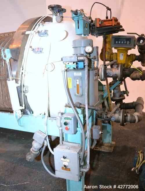 Used Duriron Dry Cake Horizontal Pressure Leaf Filter, Type DHC, Model 48DHC225, Carbon Steel. 225 Square feet (20.9 square meter). (15) 36’’ x 36’’ 304 Stainless steel vertical filters, spaced 3’’ a...