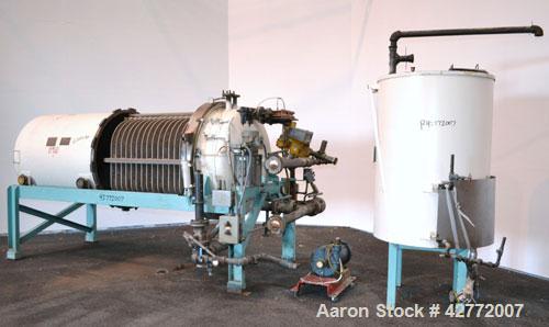 Used Duriron Dry Cake Horizontal Pressure Leaf Filter, Type DHC, Model 48DHC225, Carbon Steel. 225 Square feet (20.9 square meter). (15) 36’’ x 36’’ 304 Stainless steel vertical filters, spaced 3’’ a...