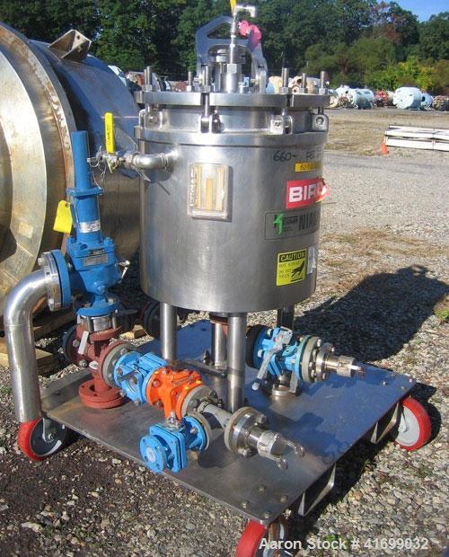 Used Ketema Niagara Horizontal Plate Filter, Model 18-8D-J, Hastelloy C276. 14.3 square feet filter area, 1.9 cubic feet cake capacity. Vertical tank 20’’ diameter x 22’’ deep, internal rated 150 psi...
