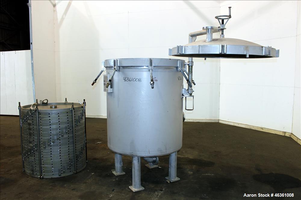 Used LFC Lochem Horizontal Plate Filter, Type Level Leaf 1100/1000/14/24, 304 Stainless Steel. Approximately 80 square feet filter area, 10 cubic feet cake capacity. Vertical non-jacketed tank 42-3/4...