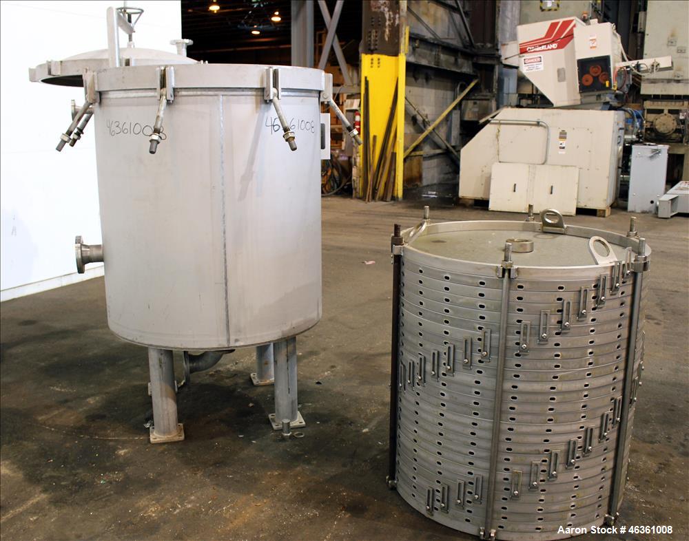 Used LFC Lochem Horizontal Plate Filter, Type Level Leaf 1100/1000/14/24, 304 Stainless Steel. Approximately 80 square feet filter area, 10 cubic feet cake capacity. Vertical non-jacketed tank 42-3/4...