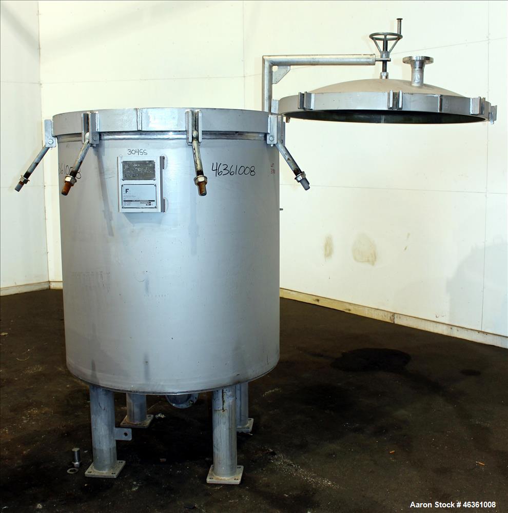 Used LFC Lochem Horizontal Plate Filter, Type Level Leaf 1100/1000/14/24, 304 Stainless Steel. Approximately 80 square feet filter area, 10 cubic feet cake capacity. Vertical non-jacketed tank 42-3/4...