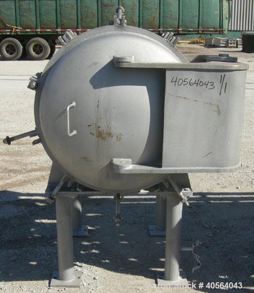 Used General Filtration Vertical Leaf Pressure Filter, 304 stainless steel. Horizontal tank 30" diameter x 36" long, dished ends, (1) hinged, rated 75 psi at 200 deg.f..(8) 18 3/4" tall x 37" long x ...
