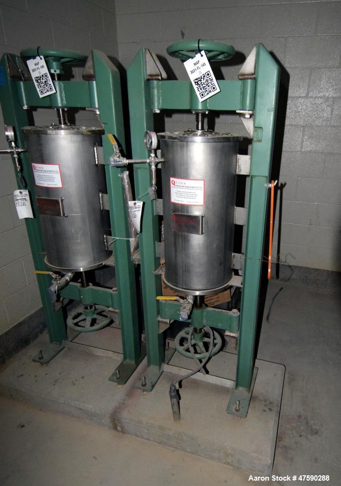 Unused- QPEC Quinn Process Equipment Company Batch 12” Pressure Filter, 316 Stainless Steel. Approximate 12” diameter x 24” deep chamber, hand wheel closure. Mounted on a carbon steel frame. Serial# ...