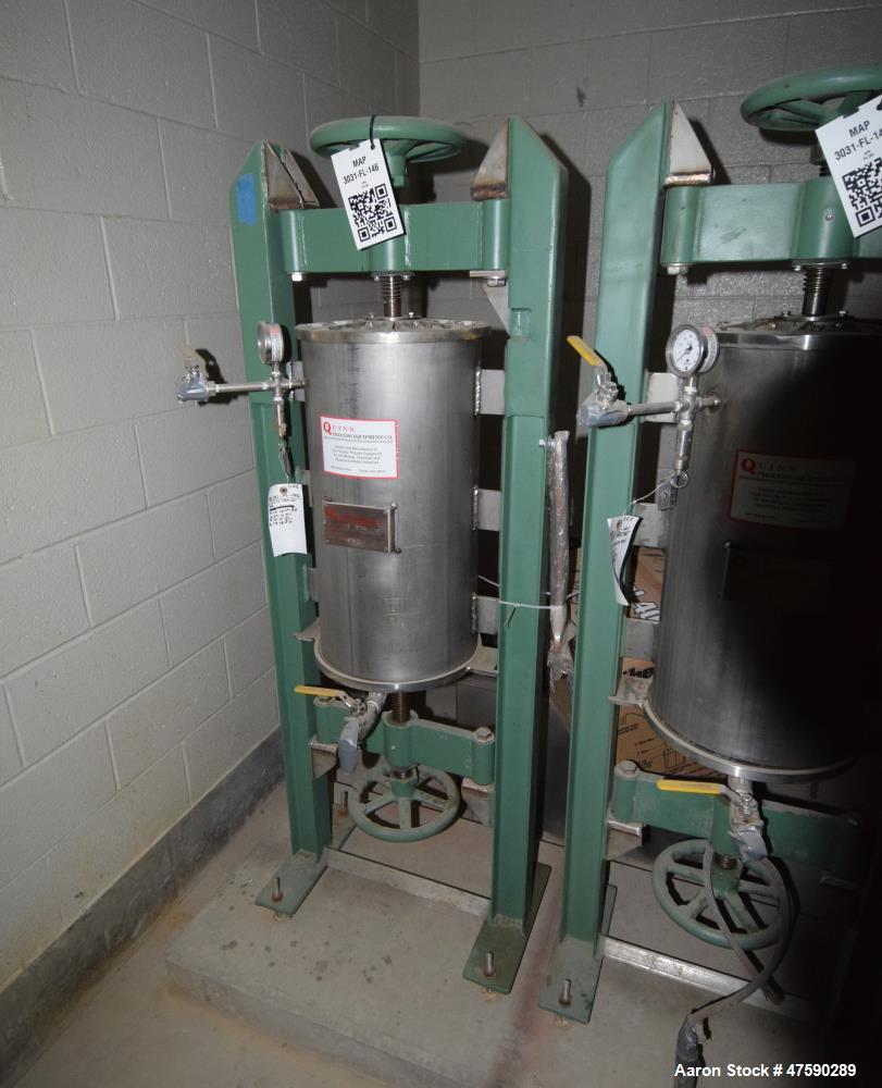 Unused- QPEC Quinn Process Equipment Company Batch 12” Pressure Filter, 316 Stainless Steel. Approximate 12” diameter x 24” deep chamber, hand wheel closure. Mounted on a carbon steel frame. Serial# ...
