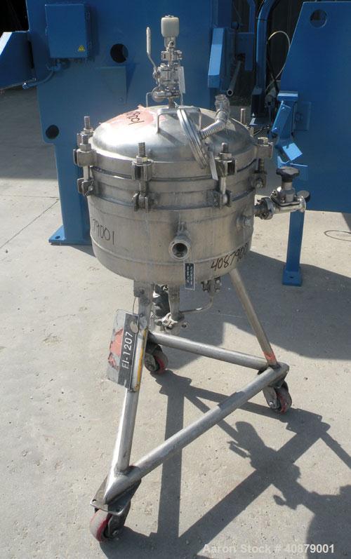 Used- Sparkler Horizontal Plate Filter, Model 14-D-4, 316 stainless steel. Approximate 3.52 square feet filter area, .445 cu...