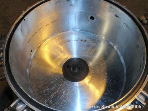 Used Sparkler Horizontal Plate Filter, model 14-D-4, 316 stainless steel. Approximately 3.52 square feet filter area, .445 cubic feet cake capacity, 220 gallons per hour. Vertical non-jacketed tank 1...