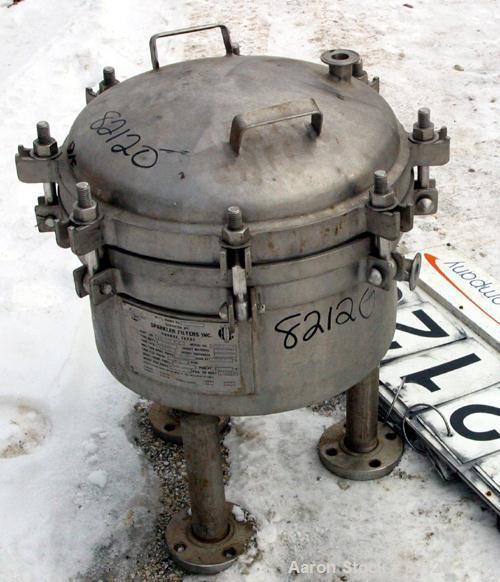 USED: Sparkler horizontal plate filter, model 14-S-7, 316 stainless steel. 5.6 sq ft filter area, .38 cu ft cake capacity, 400 gallons per hour. Vertical, non-jacketed tank 16" diameter x 8" deep, in...