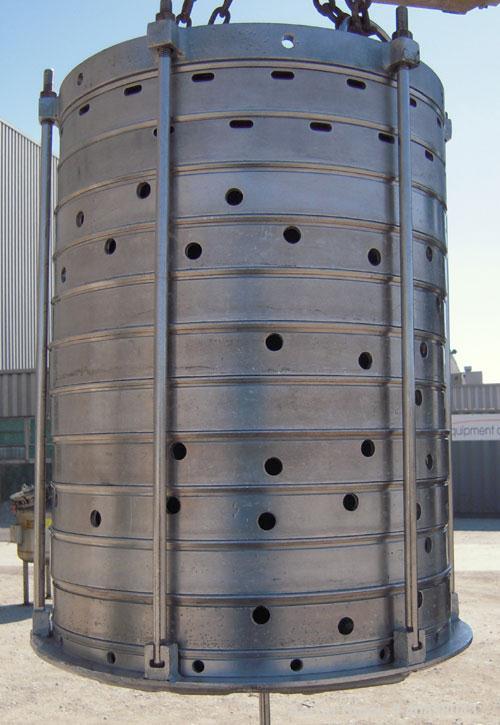 Used Sparkler Horizontal Plate Filter, Model 18-D-12, 316 Stainless Steel. Approximately 19.32 square feet filter area, 2.3 cubic feet cake capacity. Vertical tank 20" diameter x 25" deep, internal r...