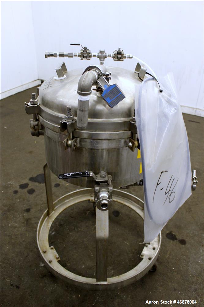 Used Sparkler Filter Pressure Leaf Filter, Model 18D4, 316L Stainless Steel, Vertical. 6.44 Square feet filter area, 0.776 cubic feet cake capacity (No Plates). Approximate 20" diameter x 8.5" straig...