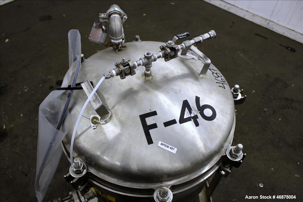 Used Sparkler Filter Pressure Leaf Filter, Model 18D4, 316L Stainless Steel, Vertical. 6.44 Square feet filter area, 0.776 cubic feet cake capacity (No Plates). Approximate 20" diameter x 8.5" straig...